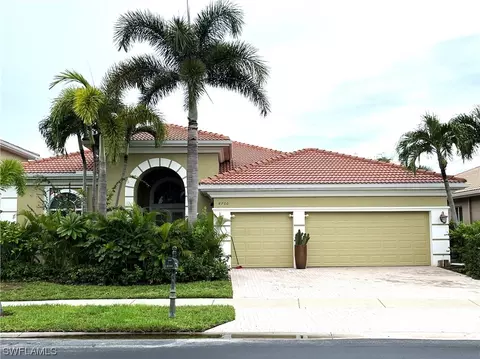 8700 Paseo De Valencia St, Fort Myers, FL 33908