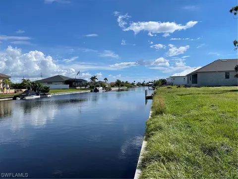 2375 NW 39th Ave, Cape Coral, FL 33993
