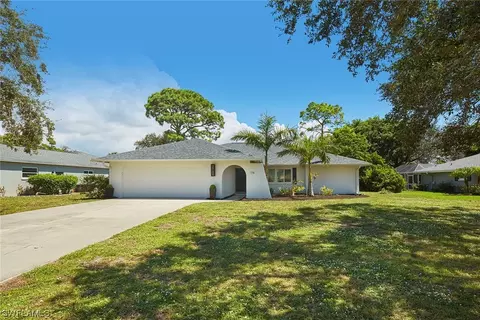 178 Westwood Dr, Naples, FL 34110