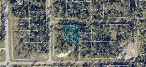 1060 Beggs St E, Lehigh Acres, FL 33974
