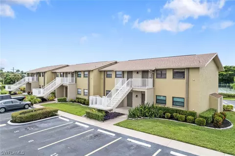 474 Orange Grove Blvd #5, North Fort Myers, FL 33903