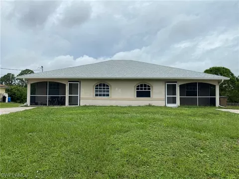 104-106 Gordon Ave S, Lehigh Acres, FL 33973