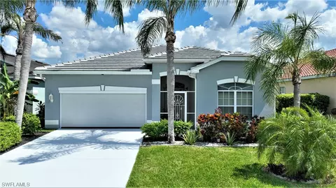 2044 Oxford Ridge Cir, Lehigh Acres, FL 33973