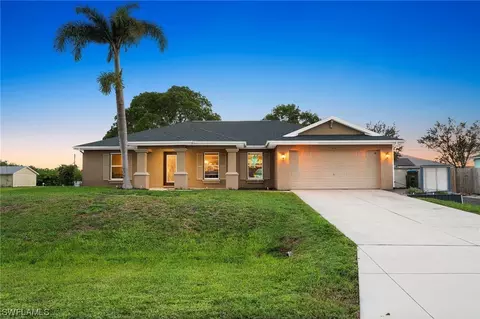 456 NE 2nd Ave, Cape Coral, FL 33909