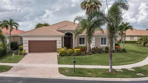 8698 Paseo De Valencia St, Fort Myers, FL 33908