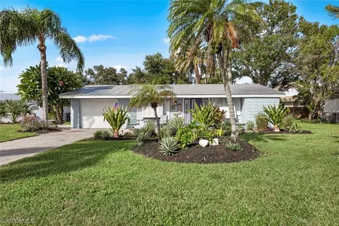 10680 Mcgregor Blvd, Fort Myers, FL 33919