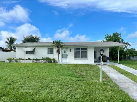 804 Palm Blvd, Lehigh Acres, FL 33936