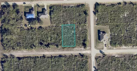 3002 73rd St W, Lehigh Acres, FL 33971