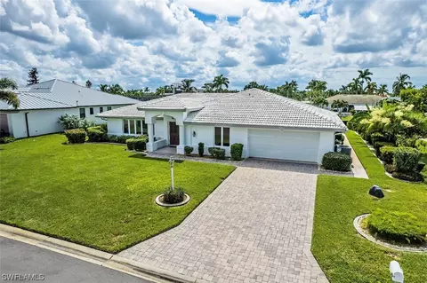 1034 Clarellen Dr, Fort Myers, FL 33919