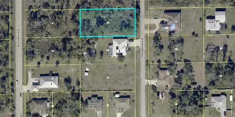 807 Magnolia Ave, Lehigh Acres, FL 33972