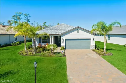 19652 Beechcrest Pl, Estero, FL 33928