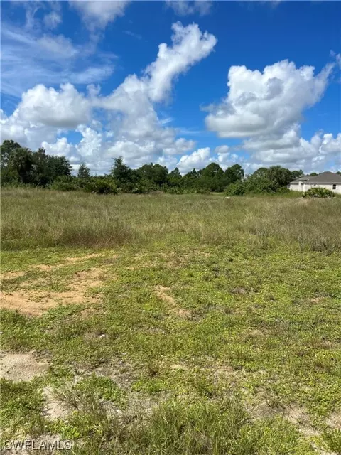 336 Paisley Ave, Lehigh Acres, FL 33974