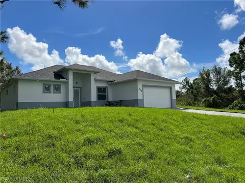 313 Lloyd Ave, Lehigh Acres, FL 33974