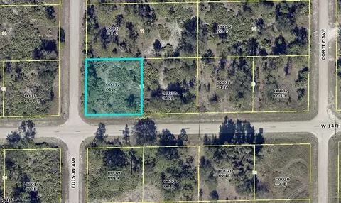 306 W 14th St, Lehigh Acres, FL 33972