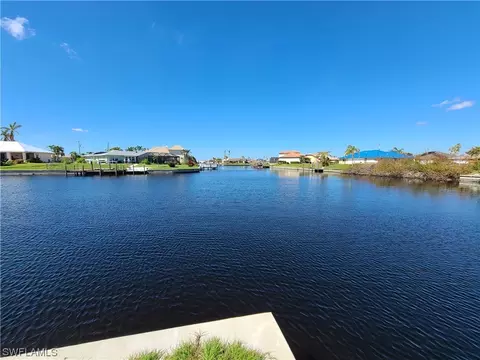2637 SW 39th St, Cape Coral, FL 33914