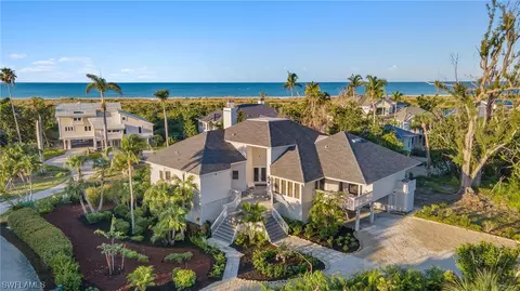 1322 Seaspray Ln, Sanibel, FL 33957