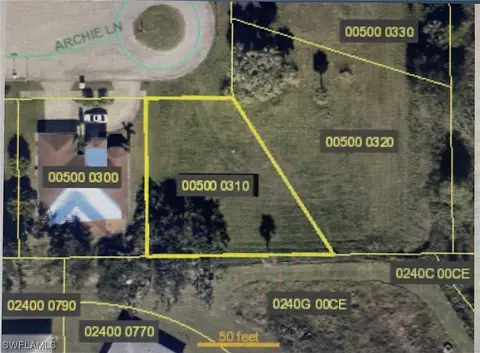 4862 Archie Ln, Fort Myers, FL 33905