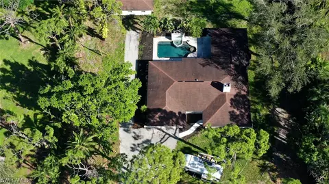 3689 Liberty Sq, Fort Myers, FL 33908