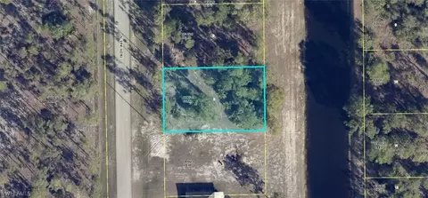 719 Troy Ave, Lehigh Acres, FL 33974