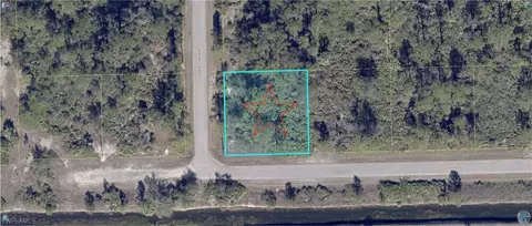 3001 E 20th St, Alva, FL 33920
