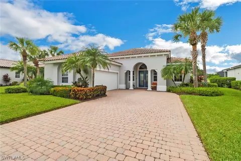 3241 Orangetree Bnd, Fort Myers, FL 33905