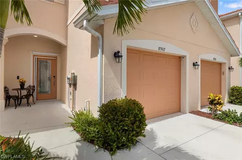 8907 Via Isola Ct, Fort Myers, FL 33966