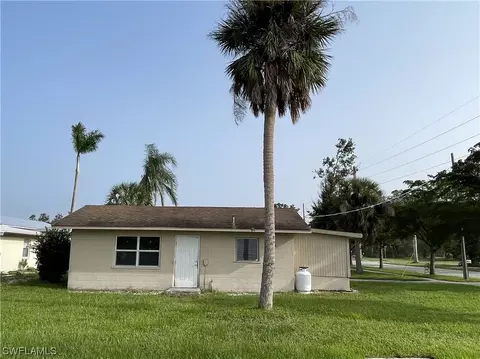 402 Mary St, Punta Gorda, FL 33950