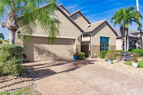 12059 Country Day Cir, Fort Myers, FL 33913