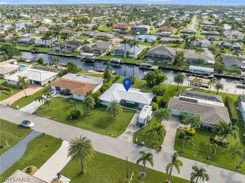 5147 SW 3rd Ave, Cape Coral, FL 33914