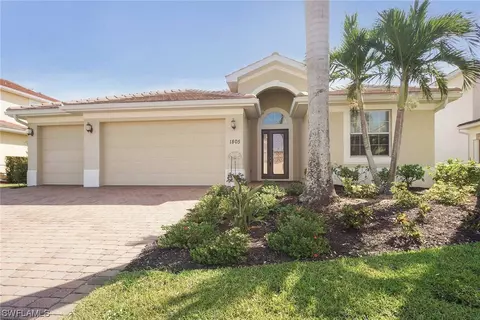 1805 Cayon Ct, Cape Coral, FL 33991
