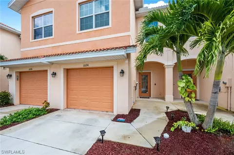 10194 Via Colomba Cir, Fort Myers, FL 33966