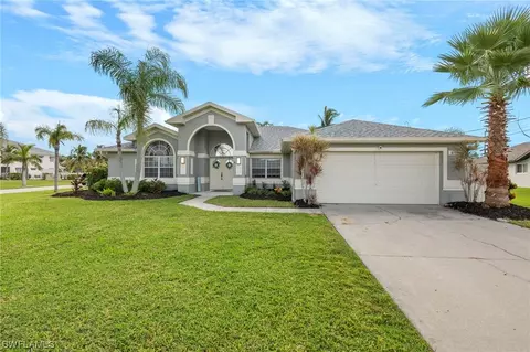 5619 SW 5th Ave, Cape Coral, FL 33914