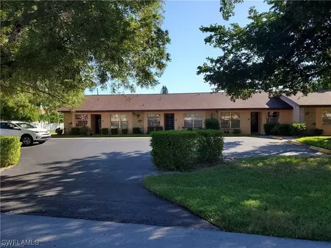 4611 SE 5th Pl #3, Cape Coral, FL 33904