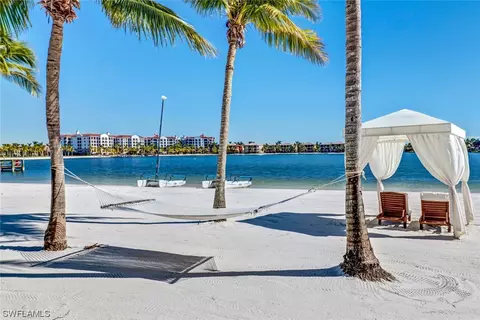 10070 Valiant Ct #102, Miromar Lakes, FL 33913
