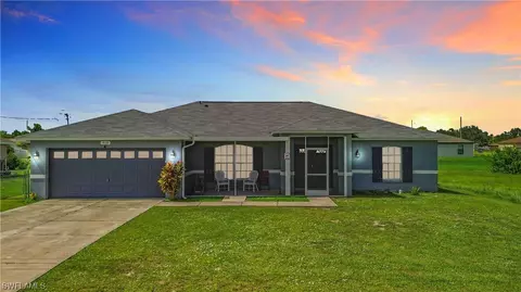 816 Unger Ave, Fort Myers, FL 33913