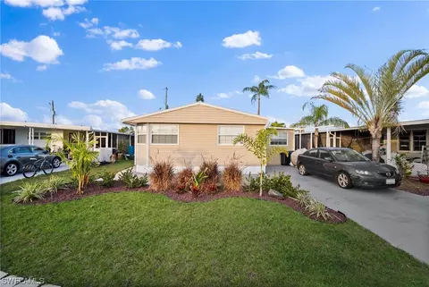 26222 Earl Rd, Bonita Springs, FL 34135