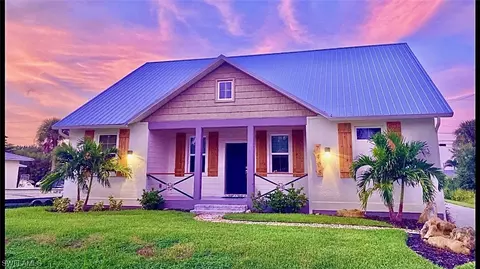 7408 Cobb Rd, Bokeelia, FL 33922
