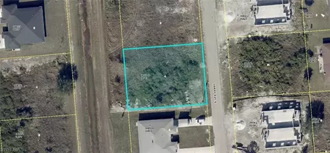 712-714 Harry Ave S, Lehigh Acres, FL 33973