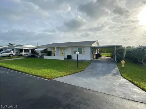 34 Heath Aster Ln, Lehigh Acres, FL 33936