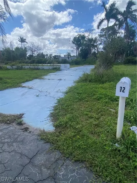 72 Birch Blvd, Fort Myers, FL 33908