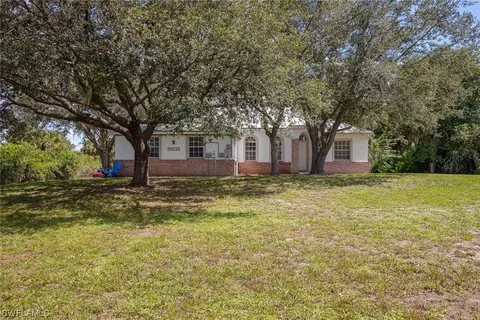 4112 Skates Cir, Fort Myers, FL 33905