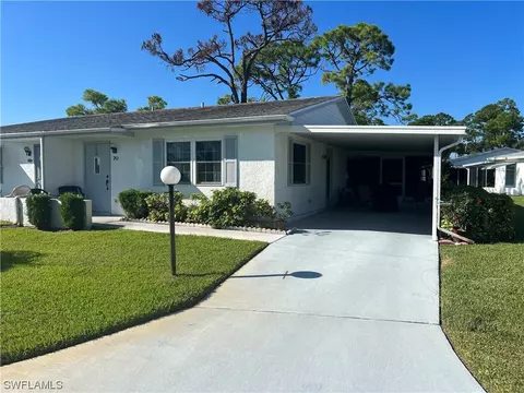 70 Heath Aster Ln, Lehigh Acres, FL 33936