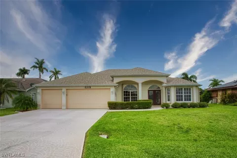2302 SE 6th Ave, Cape Coral, FL 33990