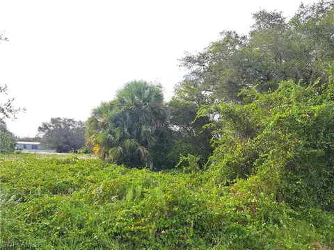 180 N Estribo St, Montura Ranches, FL 33440