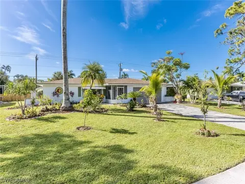 2418 Jasper Ave, Fort Myers, FL 33907