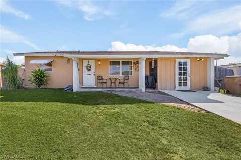 331 Morgan Cir N, Lehigh Acres, FL 33936