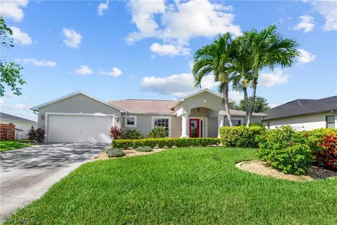830 SW 3rd Ave, Cape Coral, FL 33991
