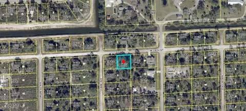 1305 W 18th St, Lehigh Acres, FL 33972