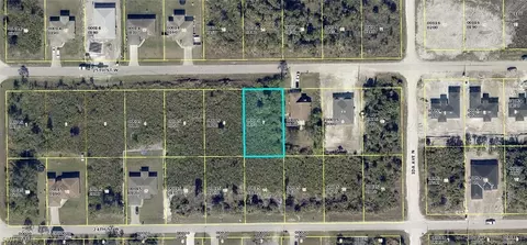 2907 25th St W, Lehigh Acres, FL 33971