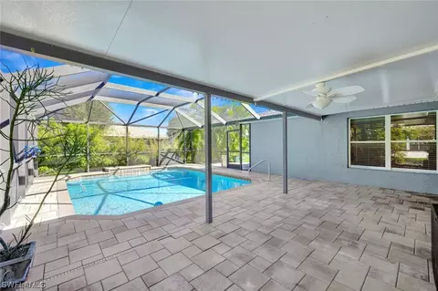 3217 NE 15th Pl, Cape Coral, FL 33909